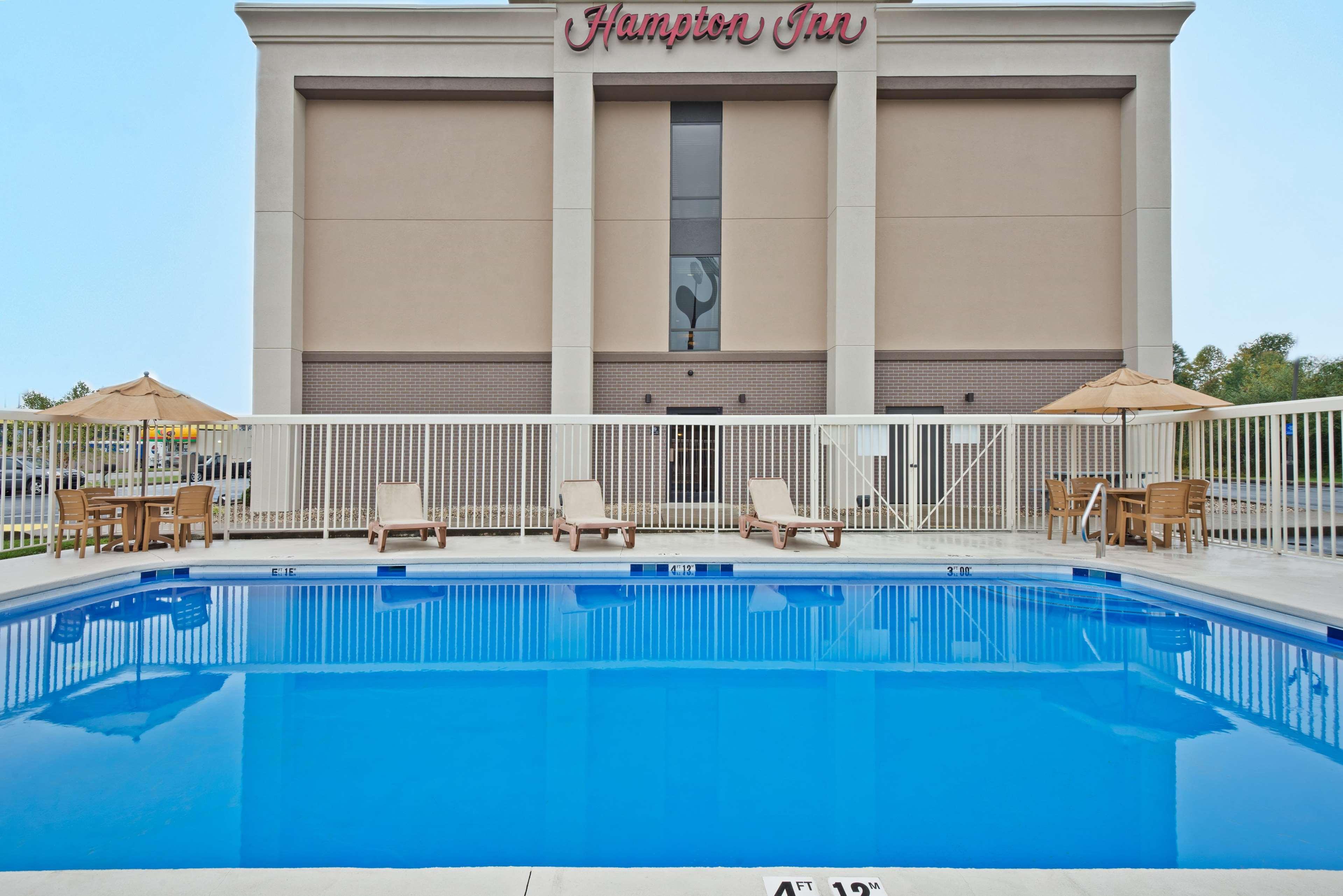 Hampton Inn Winfield Teays Valley Bagian luar foto